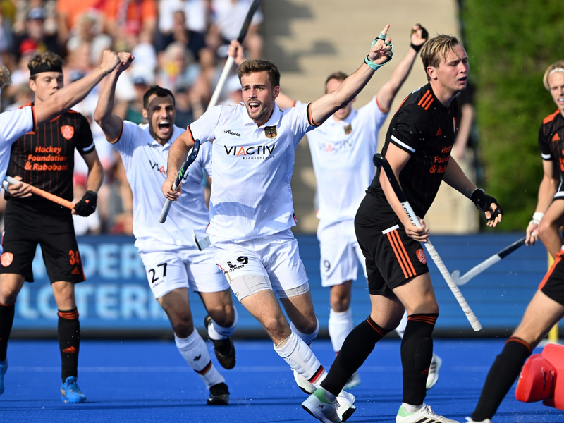 Das deutsche Team kassiert eine klare Niederlage. - Foto: Federico Gambarini/dpa