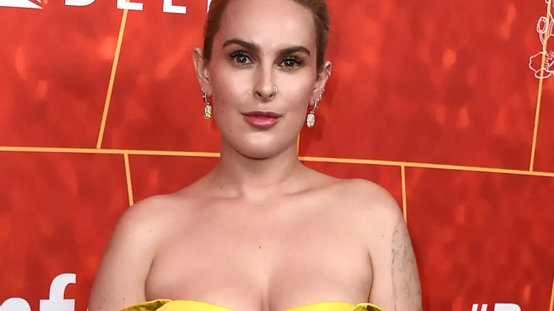 Die US-amerikanische Schauspielerin Rumer Willis hatte eigentlich einen anderen Namen für ihr Baby im Sinn. - Bild: Jordan Strauss/Invision via AP/dpa