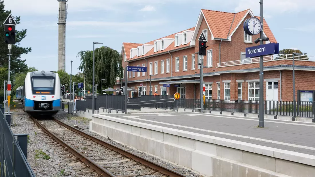 Der «Bahnhof des Jahres» in Nordhorn. - Bild: Friso Gentsch/dpa
