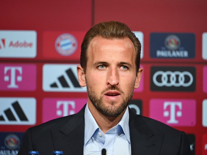 Leipzigs Trainer Marco Rose ist von Bayern-Stürmer Harry Kane sehr beeindruckt. - Foto: Sven Hoppe/dpa