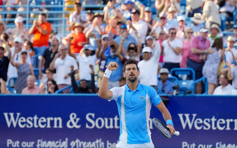 Der Serbe Novak Djokovic freut sich, wieder bei den US Open dabei zu sein. - Foto: Aaron Doster/AP/dpa