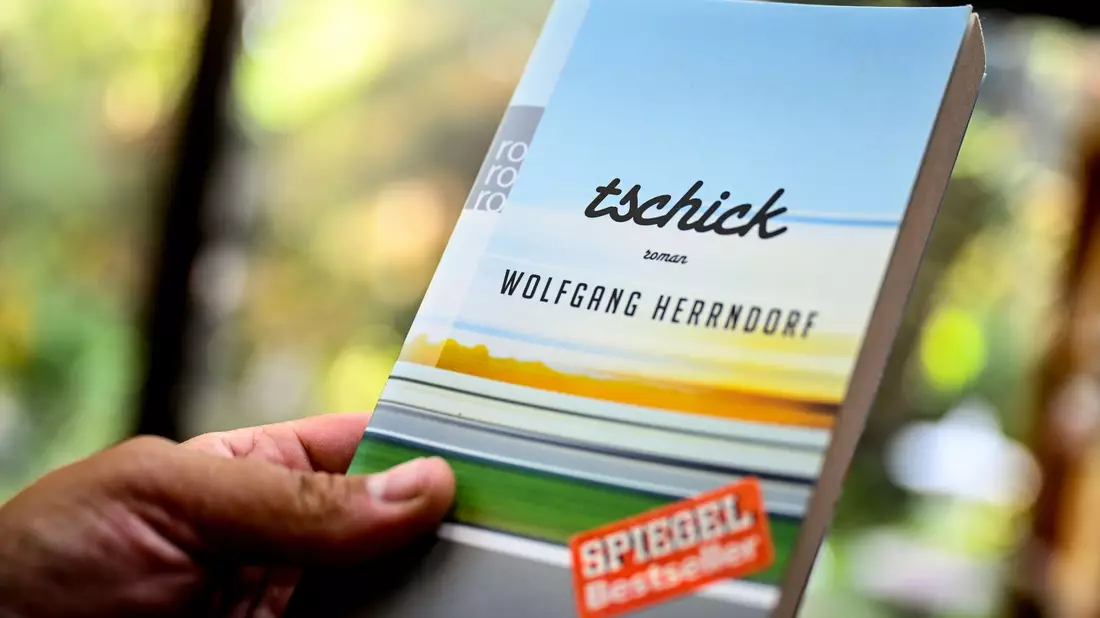 Wolfgang Herrndorf schrieb mit «Tschick» einen Bestseller. - Bild: Britta Pedersen/dpa
