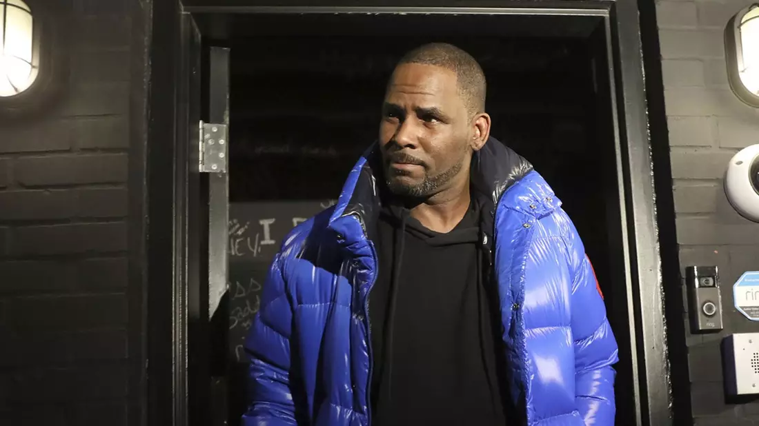 R. Kelly sitzt als verurteilter Sexualstraftäter im Gefängnis. - Bild: Abel Uribe/Chicago Tribune via ZUMA Press/dpa