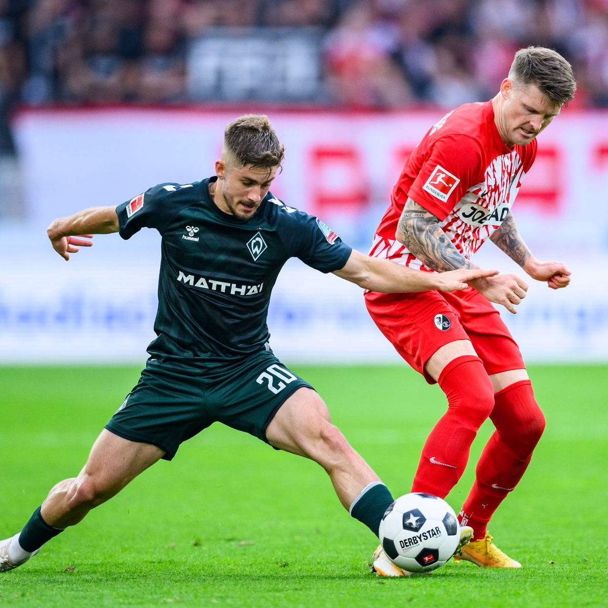 Der SC Freiburg durfte spät über den Siegtreffer gegen Bremen jubeln. - Foto: Tom Weller/dpa