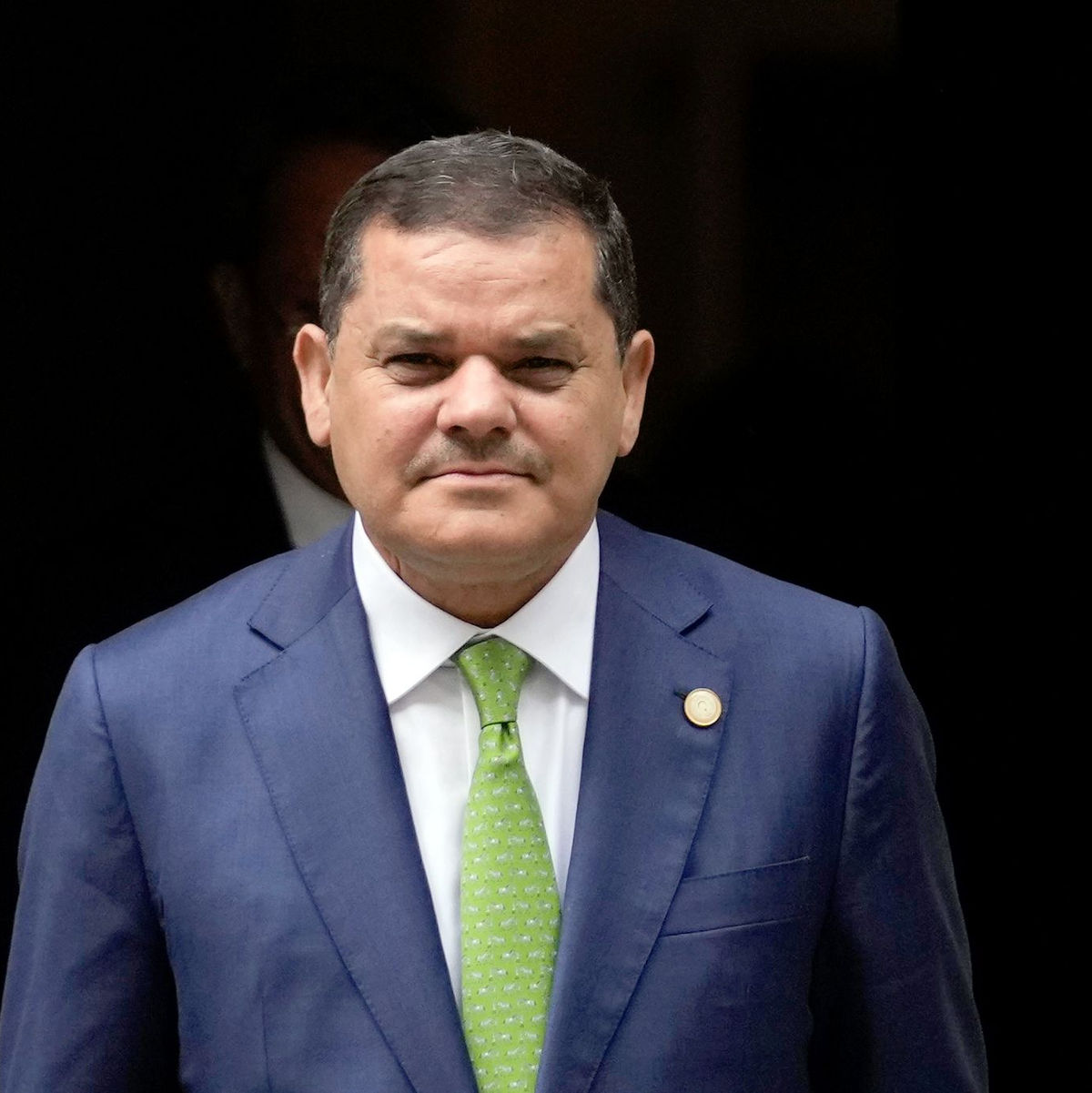 Demonstranten in Libyen fordern den Rücktritt der Regierung von Ministerpräsident Abdul Hamid Dbaiba. - Foto: Matt Dunham/AP/dpa