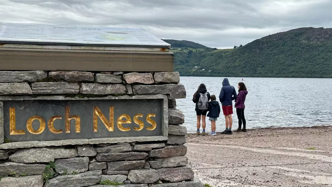 In Schottland hat am Wochenende die vermutlich größte Suche nach dem Ungeheuer von Loch Ness, genannt Nessie, seit Jahrzehnten stattgefunden. - Bild: Benedikt von Imhoff/dpa
