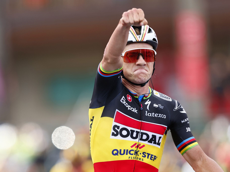 Remco Evenepoel bleibt bei der Vuelta im Roten Trikot. - Foto: Josep Lago/Belga/dpa