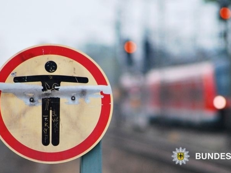 BPOL-KS: Gleisspringer zwingt ICE zur Schnellbremsung - Foto: presseportal.de