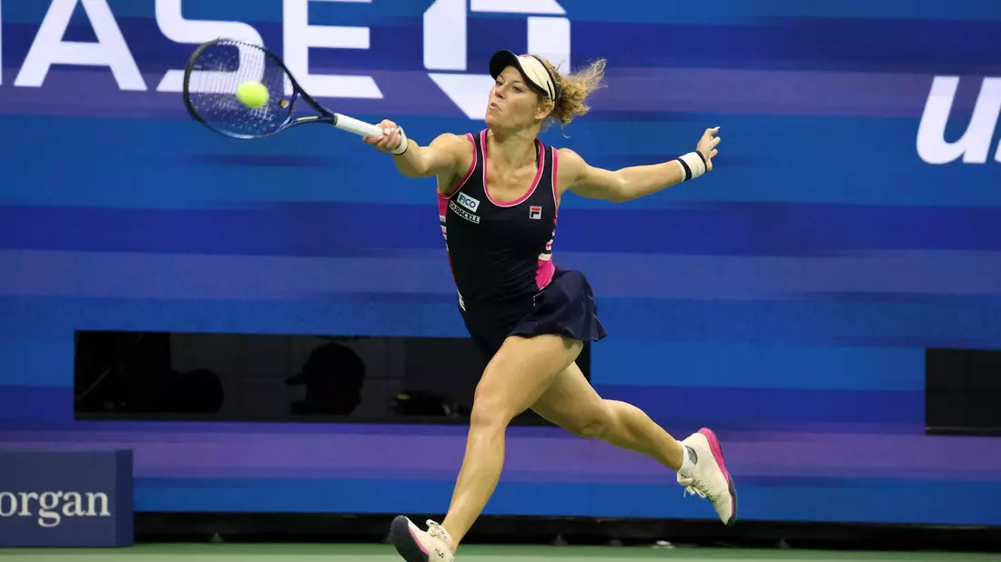 Laura Siegemund erreichte gemeinsam mit Vera Swonarewa das Doppel-Finale. - Bild: Jason DeCrow/AP/dpa