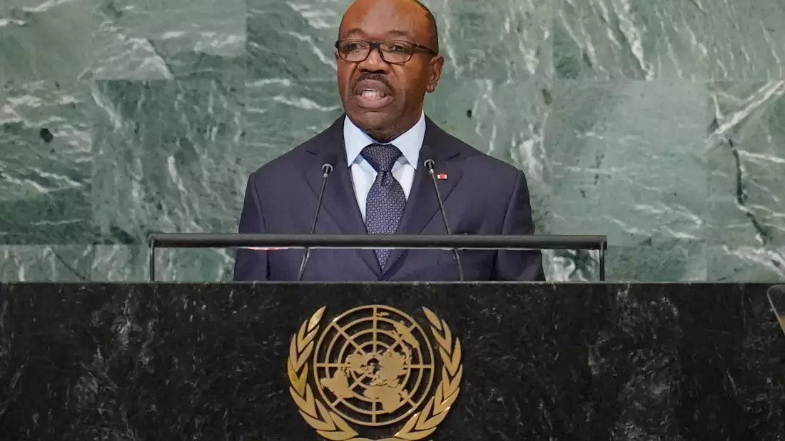 Ali Bongo Ondimba wurde unter Hausarrest gestellt. - Bild: Mary Altaffer/AP/dpa