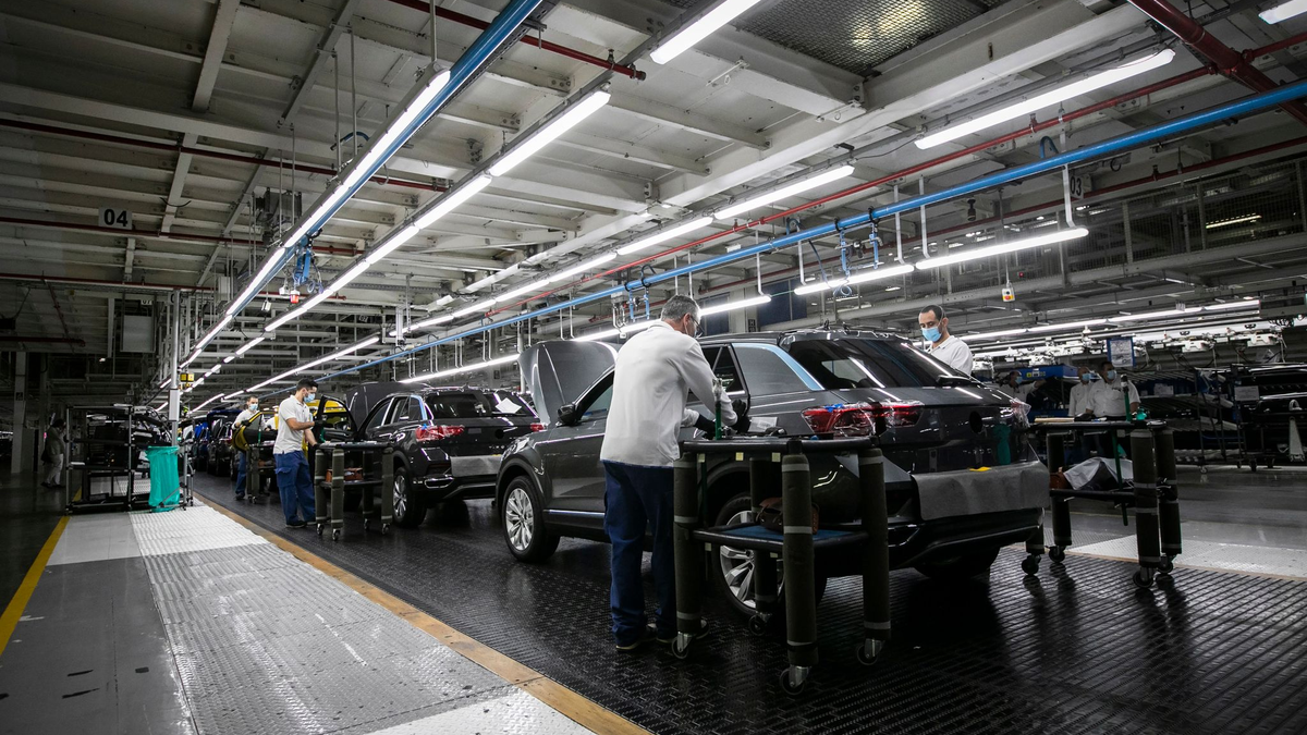 Die Produktion im VW-Montagewerk im portugiesischem Palmela steht vorerst still. - Foto: Hugo Amaral/SOPA Images via ZUMA Wire/dpa/Archiv