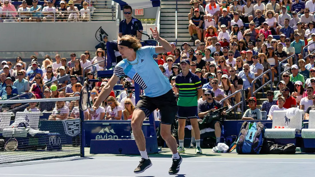Alexander Zverev gewann gegen Daniel Altmaier mit 3:1 in Sätzen. - Bild: Eduardo Munoz Alvarez/AP/dpa