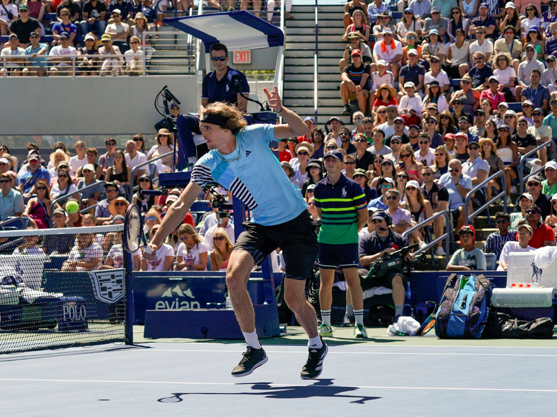 Alexander Zverev gewann gegen Daniel Altmaier mit 3:1 in Sätzen. - Foto: Eduardo Munoz Alvarez/AP/dpa