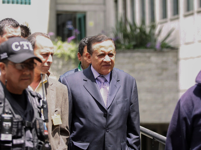 Miguel Alfredo Maza Marquez (M)war einst Chef des kolumbianischen Geheimdienstes DAS. Hier verlässt er gerade den Gerichtshof in Bogota. - Foto: Juan Pablo Bayona/colprensa/dpa