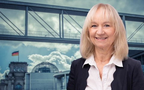 Christina Baum: Forderung nach Corona-Aufarbeitung bekräftigt - Politikerhaftung umsetzen - Foto: presseportal.de