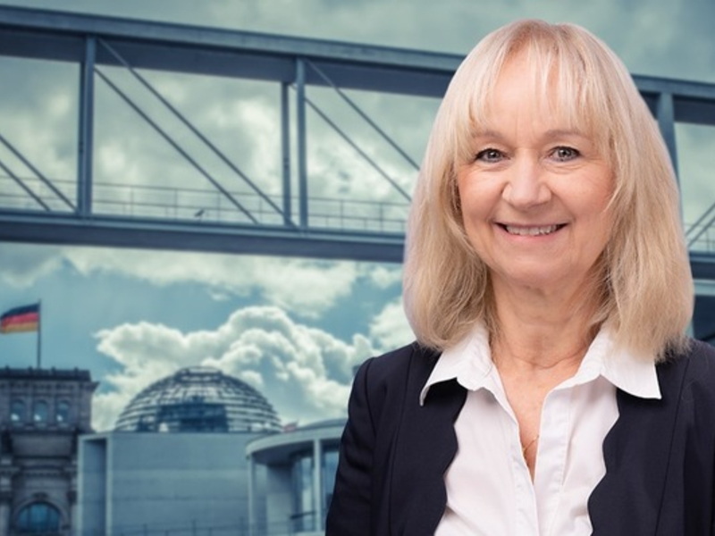 Christina Baum: Forderung nach Corona-Aufarbeitung bekräftigt - Politikerhaftung umsetzen - Foto: presseportal.de