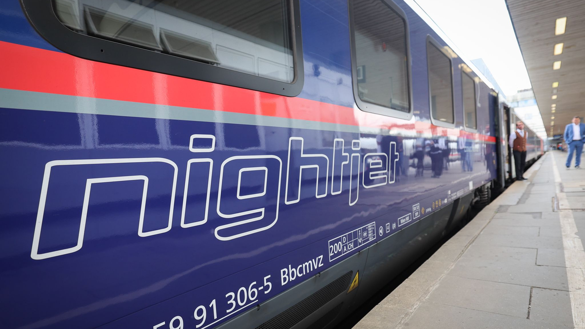 Ab Dezember bieten die DB und die ÖBB von Berlin und Wien aus Nightjet-Verbindungen nach Paris und Brüssel an. - Foto: Christian Charisius/dpa