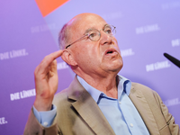 Gregor Gysi glaubt nicht, dass Wagenknecht bei der Bundestagswahl 2025 erfolgreich wäre. - Foto: Annette Riedl/dpa