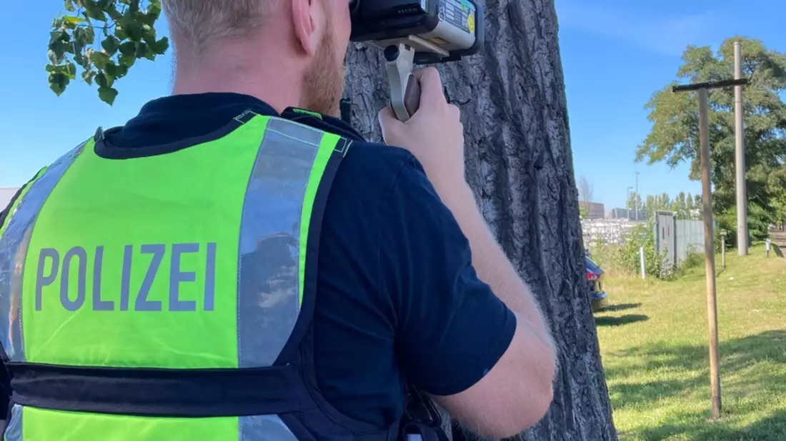 POL-UN: Kamen - Polizei führt Geschwindigkeitskontrollen auf der Hochstraße durch - Bild: presseportal.de