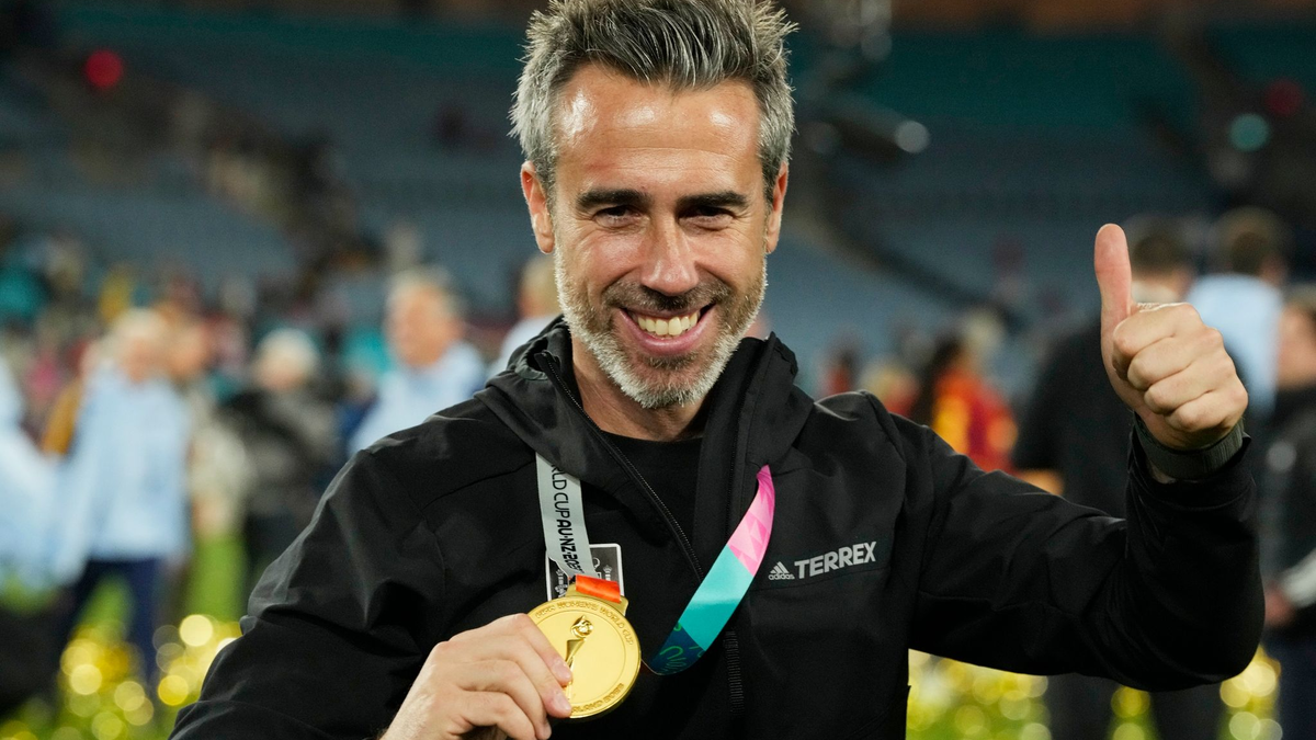 Ist nicht mehr Trainer von Spaniens Fußballerinnen: Jorge Vilda. - Foto: Rick Rycroft/AP/dpa