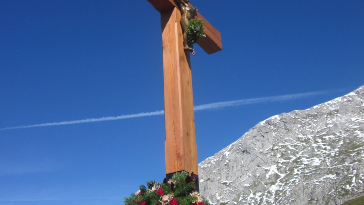 HZA-RO: 62. Zöllner-Bergmesse am Pfaffenkegel am 08.09.2024 11:30 Uhr / Gedenken an den bekannten Bergsteiger Albert Hirschbichler und an die Verstorbenen des Hauptzollamts Rosenheim - Foto: presseportal.de