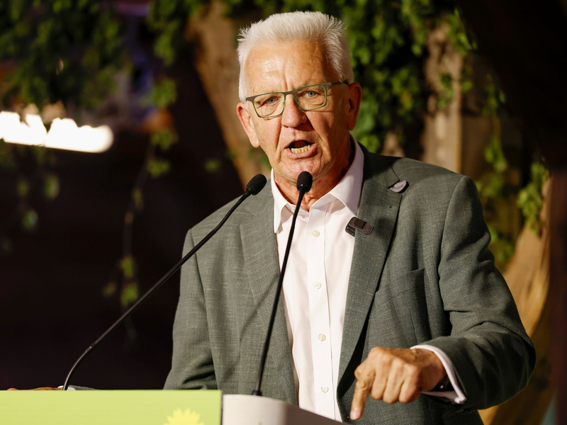 Laut Winfried Kretschmann ist die vorgezogene Rente nicht mehr tragbar. - Foto: Daniel Löb/dpa