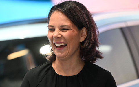 Außenministerin Annalena Baerbock (Bündnis 90/Die Grünen) besucht die IAA. - Foto: Sven Hoppe/dpa