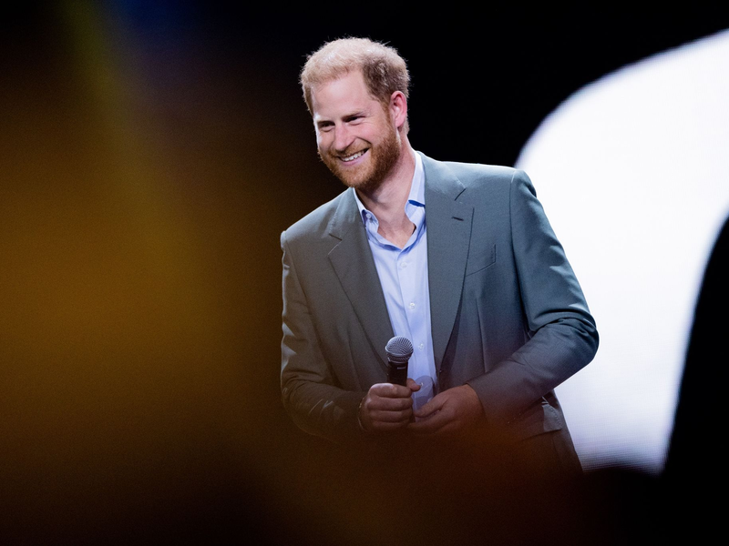 Prinz Harry hat Chancen auf zwei British Book Awards. - Foto: Rolf Vennenbernd/dpa