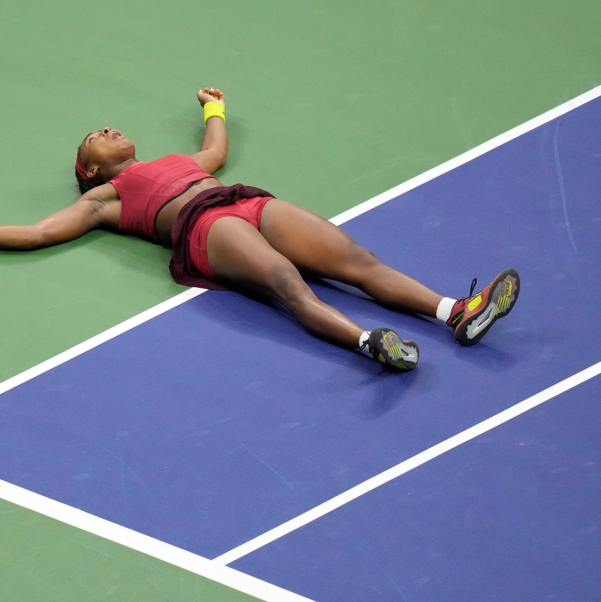 Coco Gauff: Platt nach dem Sieg. - Foto: John Minchillo/AP
