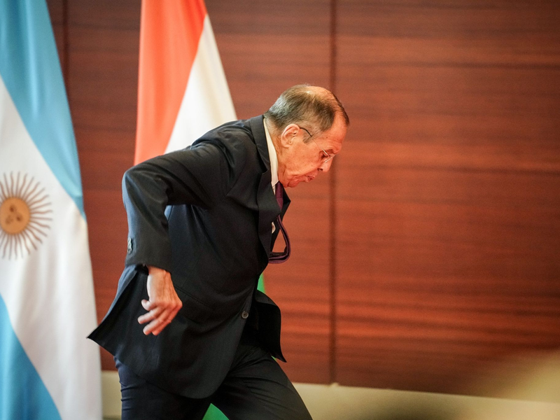 Russlands Außenminister Sergei Lawrow in Neu Delhi. - Foto: Kay Nietfeld/dpa