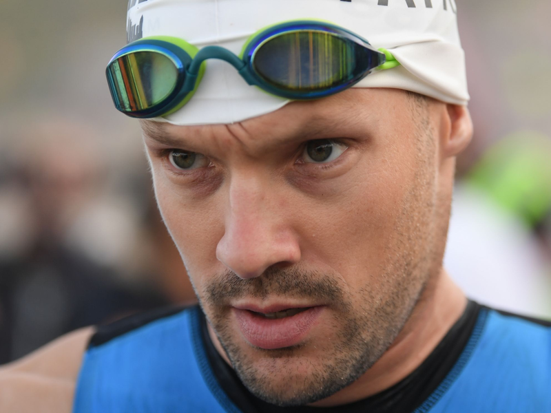 Patrick Lange hat die WM-Silbermedaille bei den Ironman-Weltmeisterschten gewonnen. - Foto: Arne Dedert/dpa