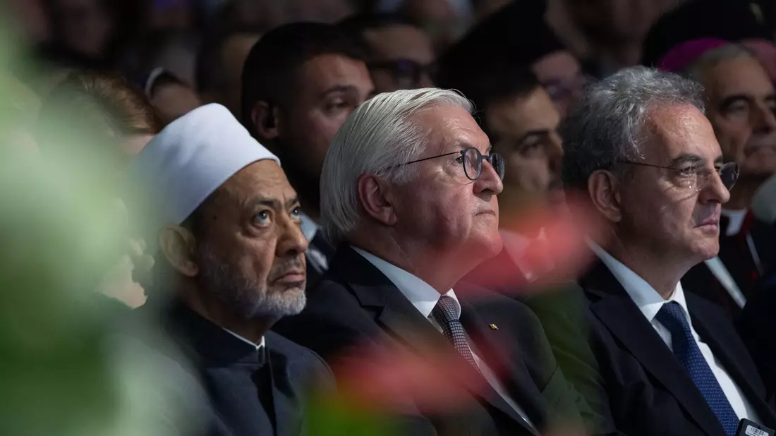 Bezeichnet den Angriffskrieg Russlands gegen die Ukraine einen «Vernichtungsfeldzug»: Frank-Walter Steinmeier. - Bild: Hannes P. Albert/dpa