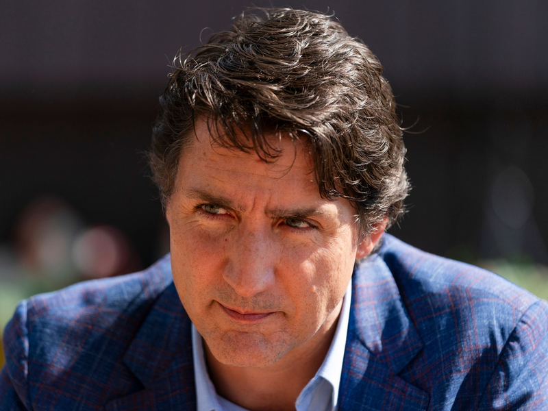 Muss noch ein wenig in Indien verweilen: Justin Trudeau. - Foto: Spencer Colby/The Canadian Press/AP/dpa
