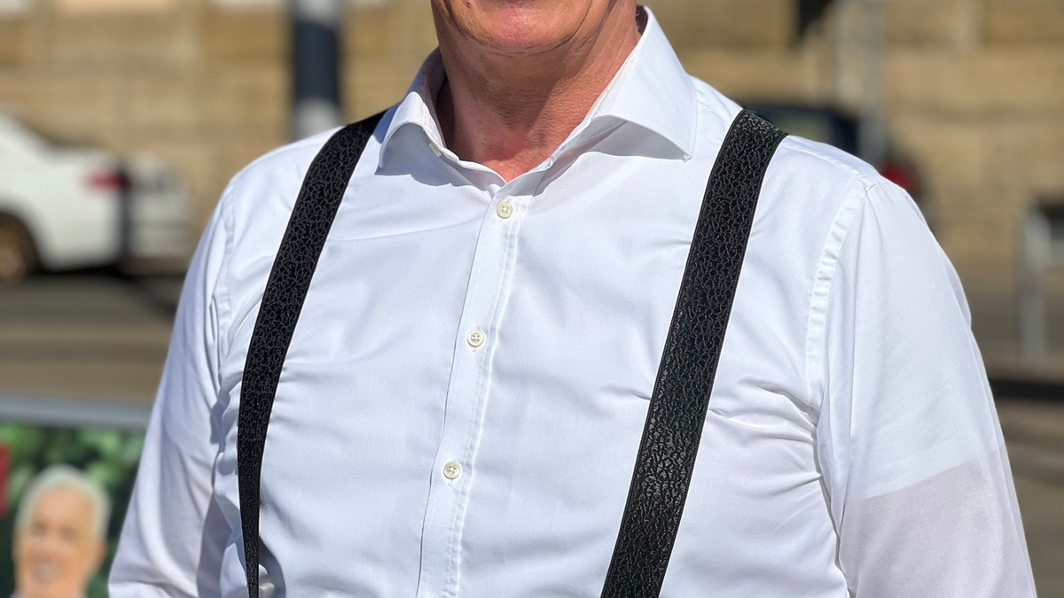 Tritt in in zwei Wochen gegen den parteilosen Amtsinhaber Kai Buchmann an: Jörg Prophet. - Foto: Silvio Dietzel/dpa