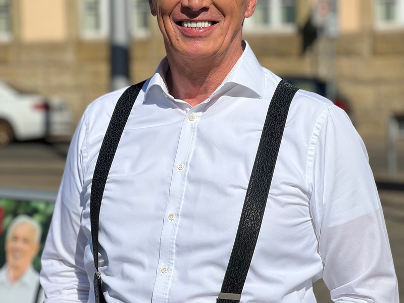 Tritt in in zwei Wochen gegen den parteilosen Amtsinhaber Kai Buchmann an: Jörg Prophet. - Foto: Silvio Dietzel/dpa