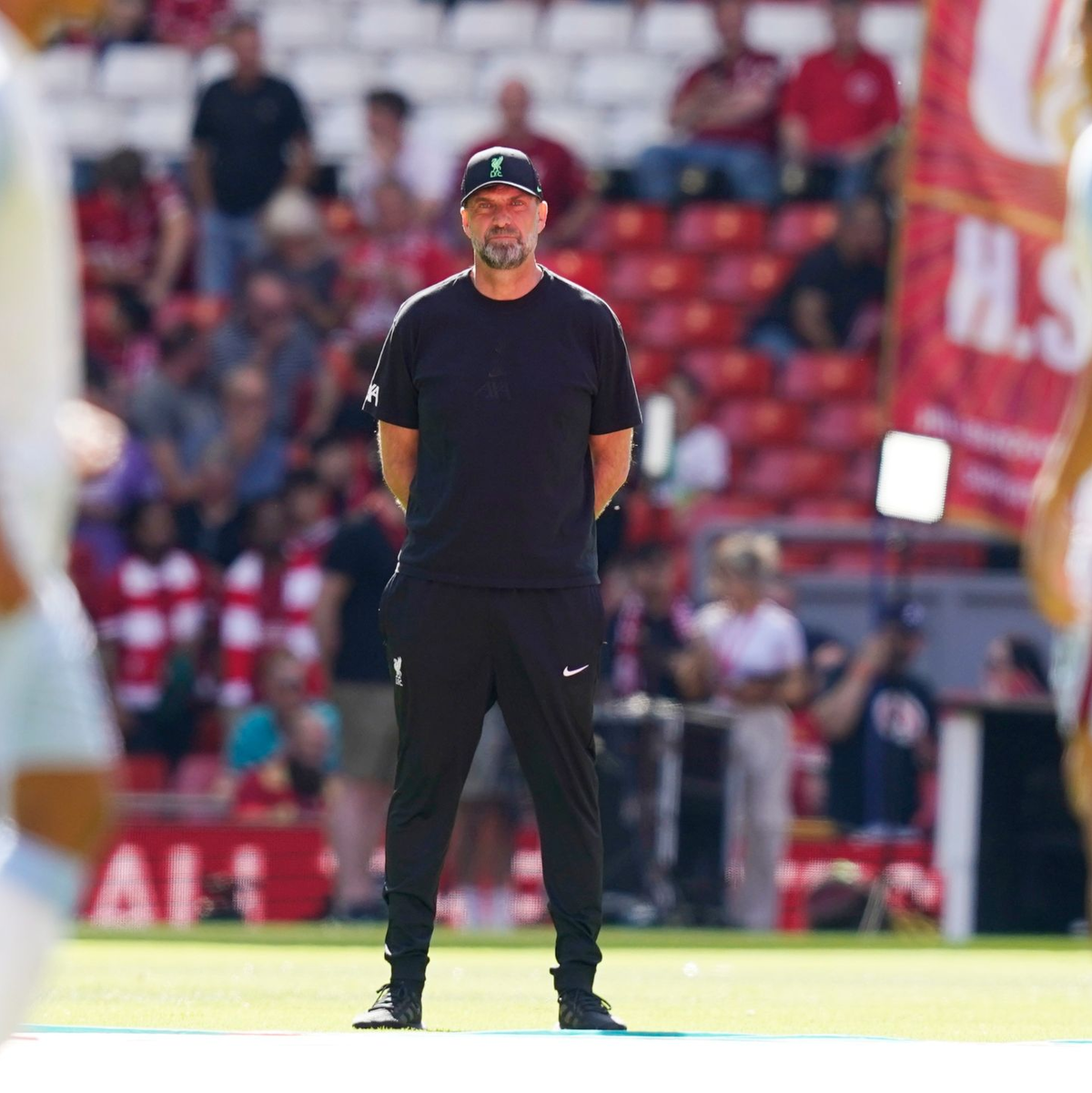 Für viele Fans ist Jürgen Klopp die beste Lösung - doch vermutlich auch die unwahrscheinlichste. - Foto: Andrew Yates/CSM via ZUMA Press Wire/dpa