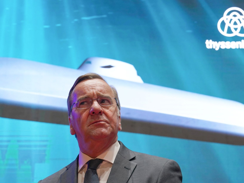 Bundesverteidigungsminister Boris Pistorius warnt vor weiteren militärischen Ambitionen von Russlands Präsident Wladimir Putin. - Foto: Marcus Brandt/dpa