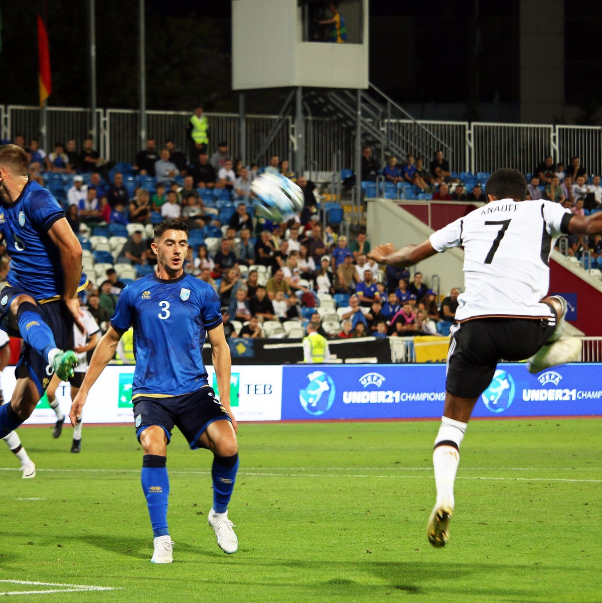 Die U-21-Nationalmannschaft hat in der  EM-Qualifikation gegen Kosovo gewonnen. - Foto: -/dpa