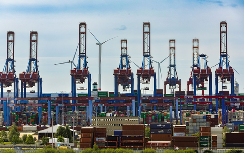 Von Januar bis einschließlich Juli lieferten deutsche Elektrohersteller nach Angaben des Branchenverbands ZVEI allein in den Euroraum Waren im Gesamtwert von 50,3 Milliarden Euro. - Foto: Ulrich Perrey/dpa