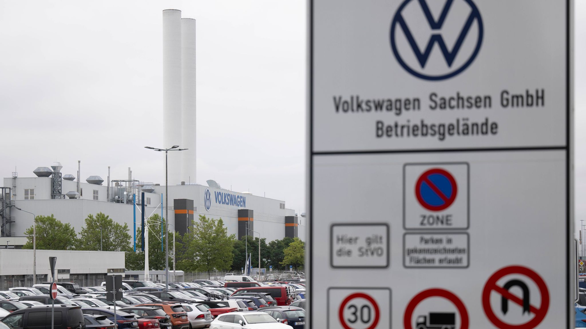 269 befristete Verträge von VW-Beschäftigten in Zwickau werden nicht verlängert. - Foto: Hendrik Schmidt/dpa