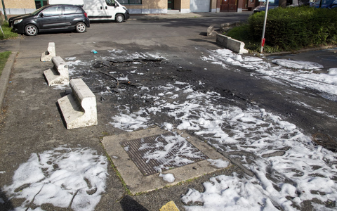 Tatort in Anderlecht: Mit 17 Schüssen ist ein Mann in der Brüsseler Gemeinde getötet worden. - Foto: Nicolas Maeterlinck/Belga/dpa