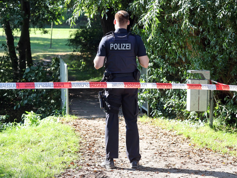 Bei Neubrandenburg wurde ein Sechsjähriger tot aufgefunden - die Polizei ermittelt wegen Totschlags. - Foto: Bernd Wüstneck/dpa