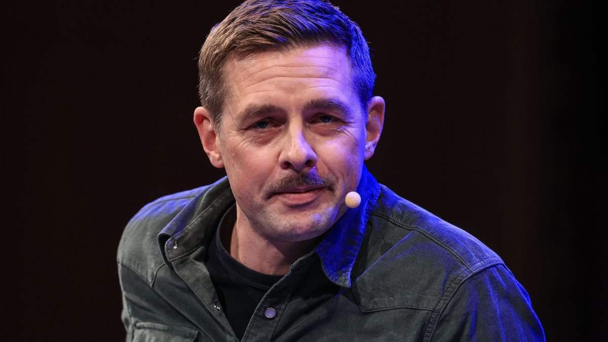 Klaas Heufer-Umlauf ist aus seiner Sommerpause zurück auf Sendung. - Foto: Oliver Berg/dpa