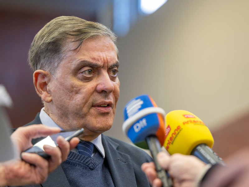 Romani Rose ist Vorsitzender des Zentralrats Deutscher Sinti und Roma. (Archiv) - Foto: Monika Skolimowska/dpa-Zentralbild/dpa