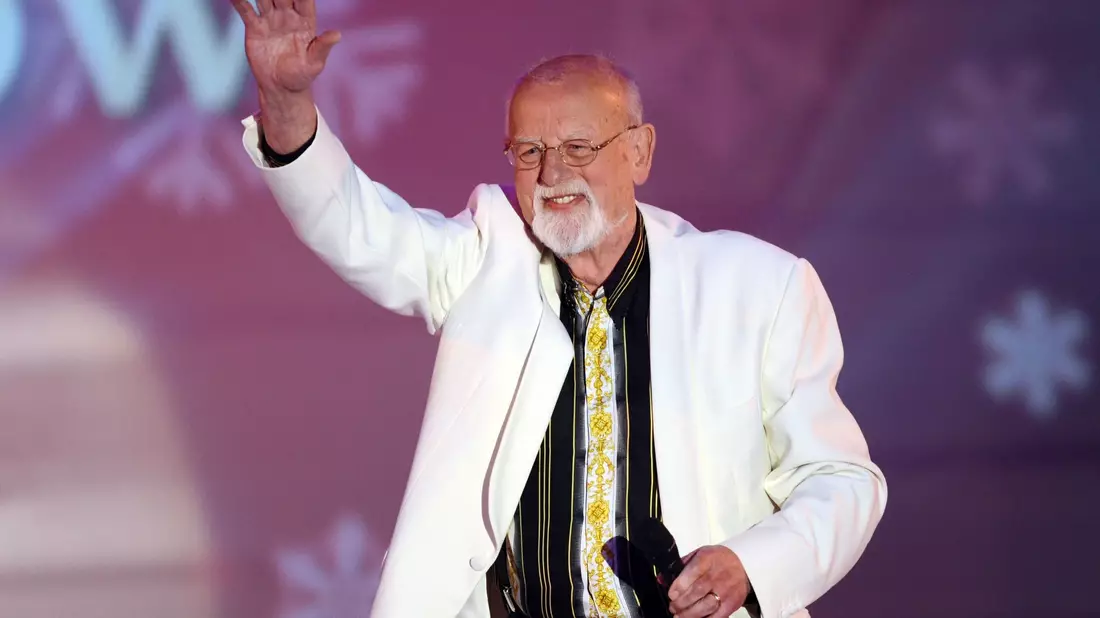Der britische Sänger Roger Whittaker ist gestorben. - Bild: Patrick Seeger/dpa