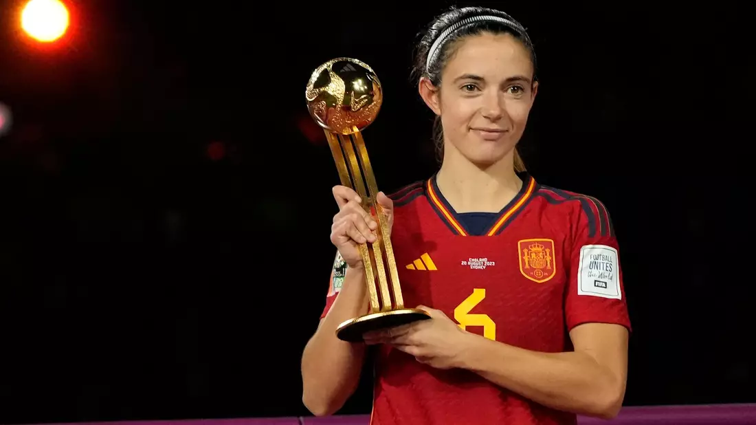 Die Spanierinnen um Aitana Bonmatí sind weiter im Streik. - Bild: Rick Rycroft/AP/dpa