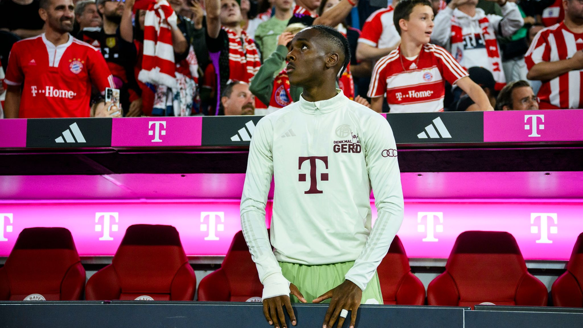 Münchens Mathys Tel bekommt großes Lob aus seinem Verein. - Foto: Tom Weller/dpa