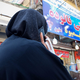 Im Iran sollen künftig drakonische Strafen bei Verstößen gegen die Kopftuchpflicht gelten. - Foto: Rouzbeh Fouladi/ZUMA Press Wire/dpa