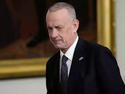 Der Schauspieler Tom Hanks würde gern zum Mond fliegen. - Foto: Susan Walsh/AP