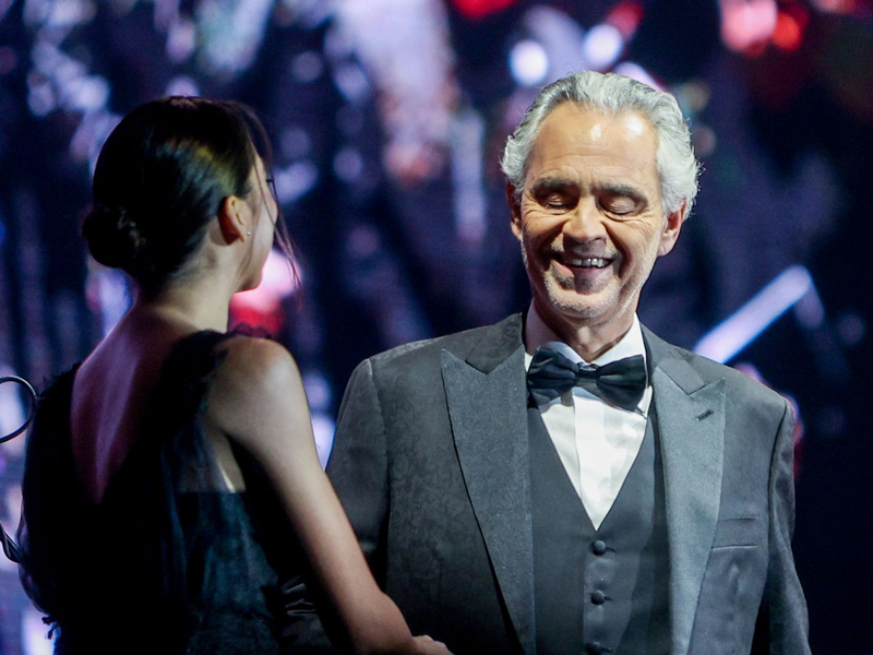 Der italienische Sänger Andrea Bocelli wird 65 Jahre alt. - Foto: Ricardo Rubio/EUROPA PRESS/dpa